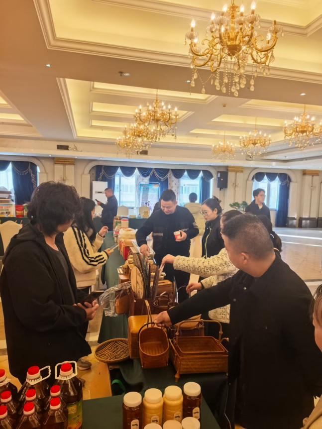 mmexport1766363557281